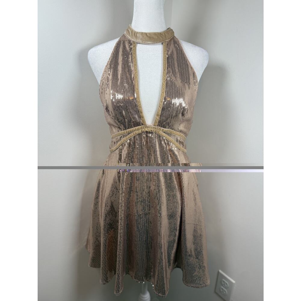 Free People Gold Sequin Sleeveless Dress Size 4 Party Lowcut Sparkle Boho - Picture 10 of 15